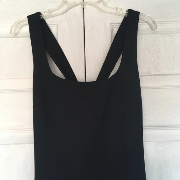 Fully lined black dress - Picture 2 of 3